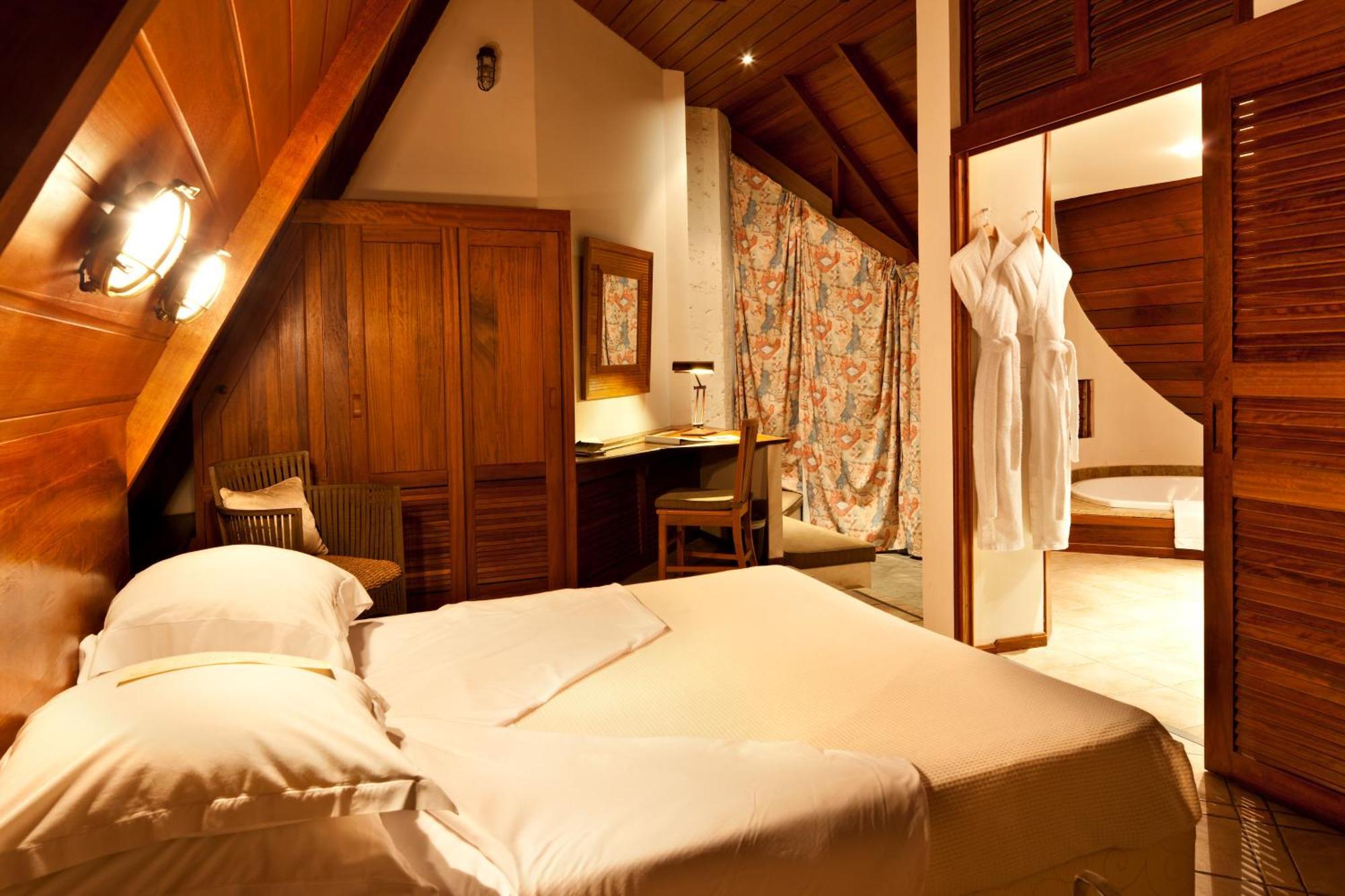 Le Saint Alexis **** Hotel & Spa Экстерьер фото